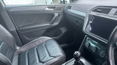 Volkswagen Tiguan 2.0 TDi 150 R-Line 5dr Diesel Estate